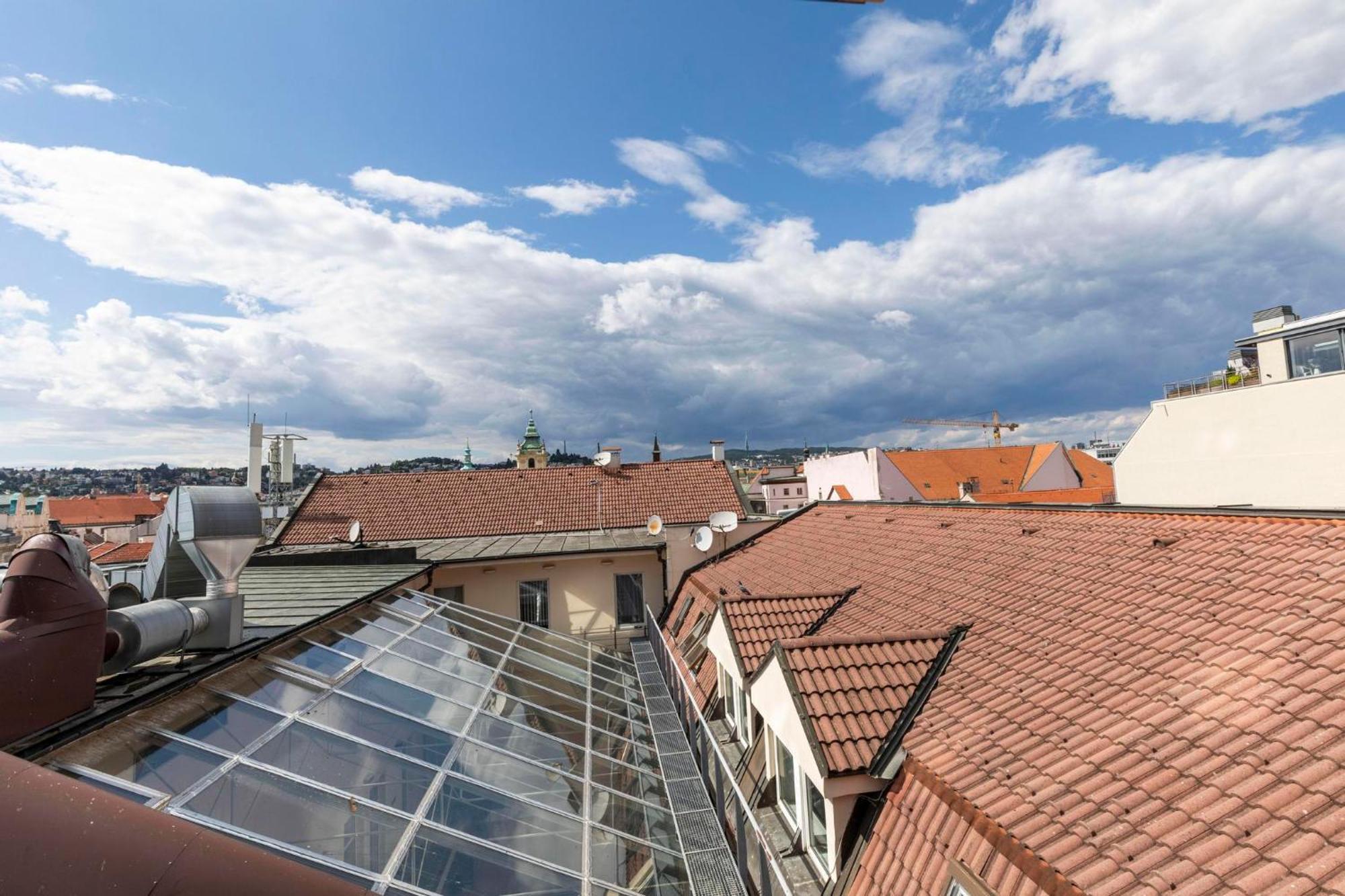 Ferienwohnung Family Hub In Centre Pressburg Exterior foto